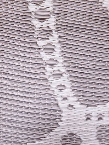 Scallop Stone White