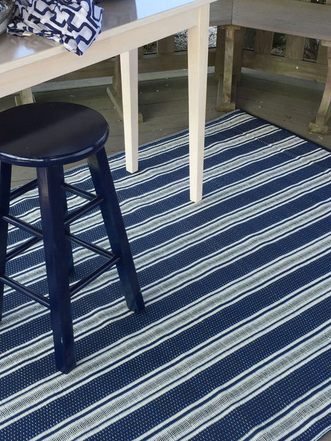 Vertical Stripe - Blue/White