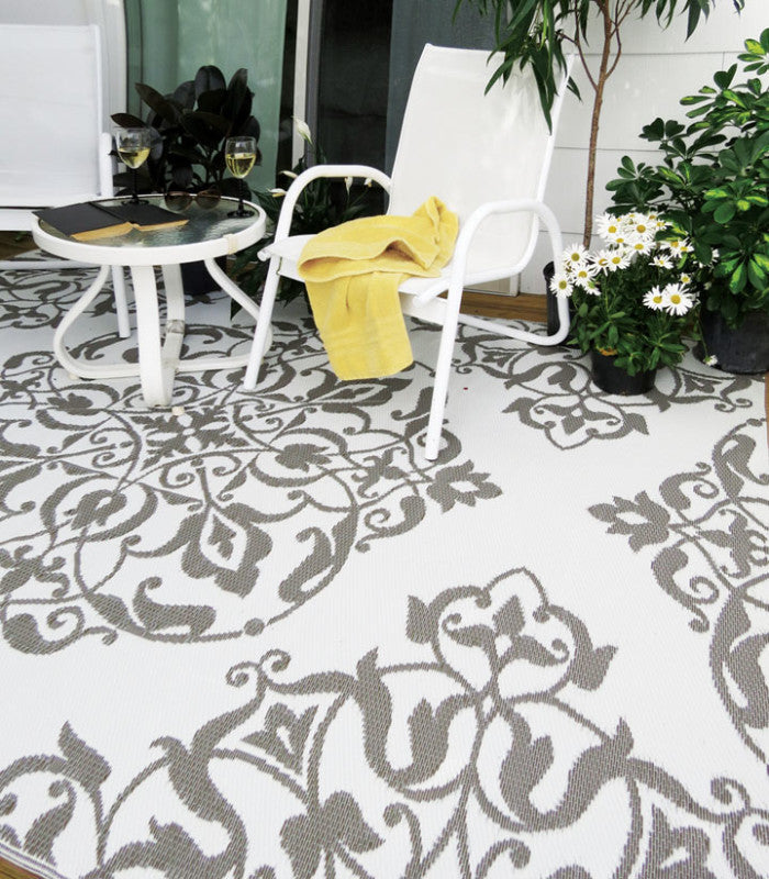 New Wrought Iron Cool Silver Outdoor Mat